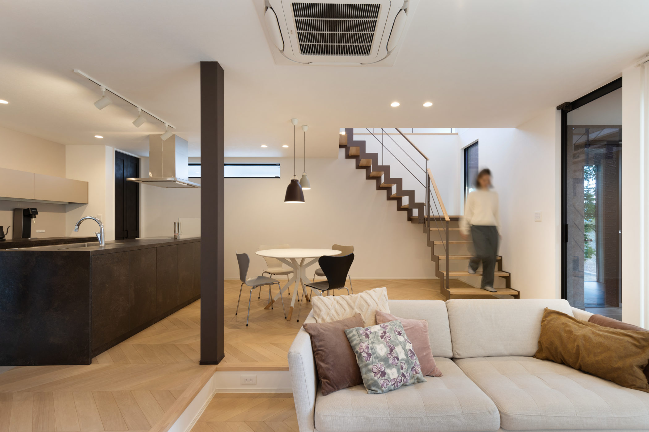 インタビュー記事の写真